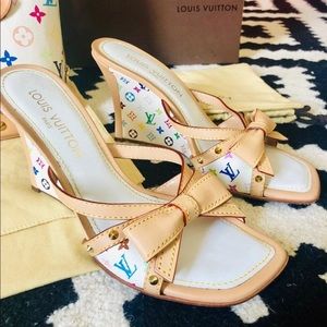 Louis Vuitton sandals size 39